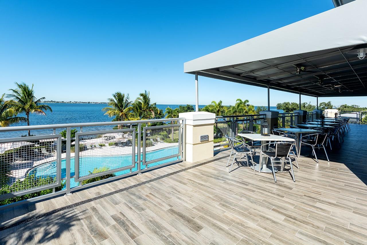 234 SAPPHIRE LAKE DR #202