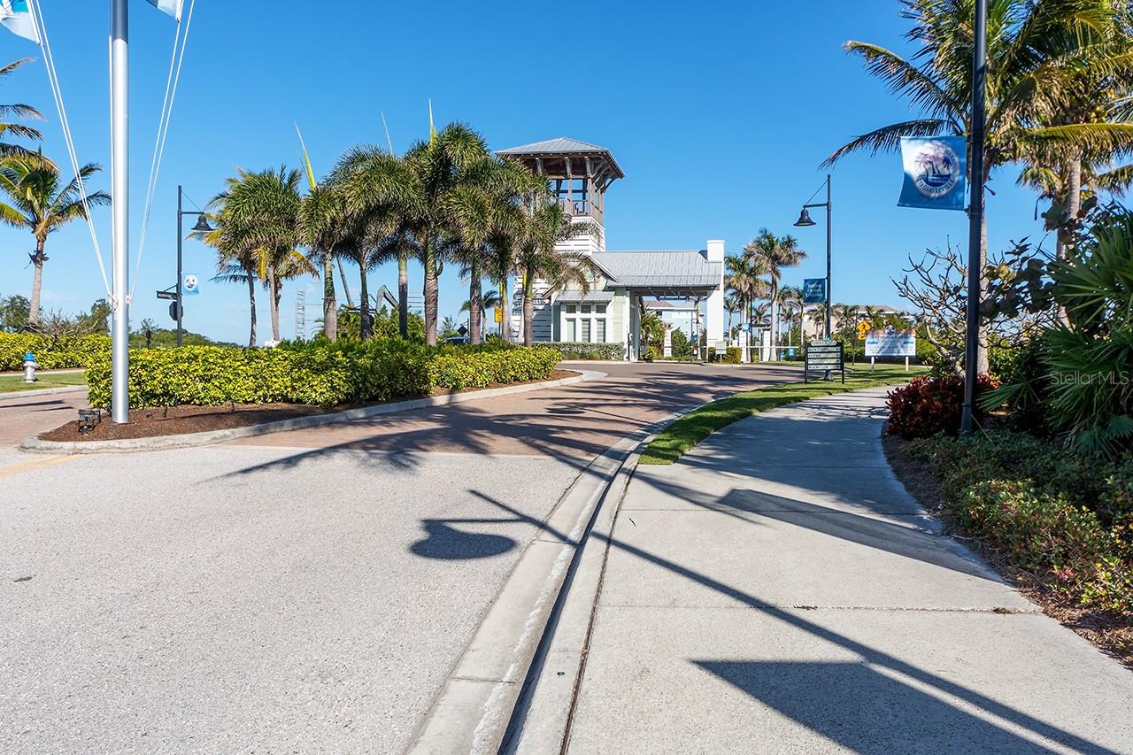 234 SAPPHIRE LAKE DR #202