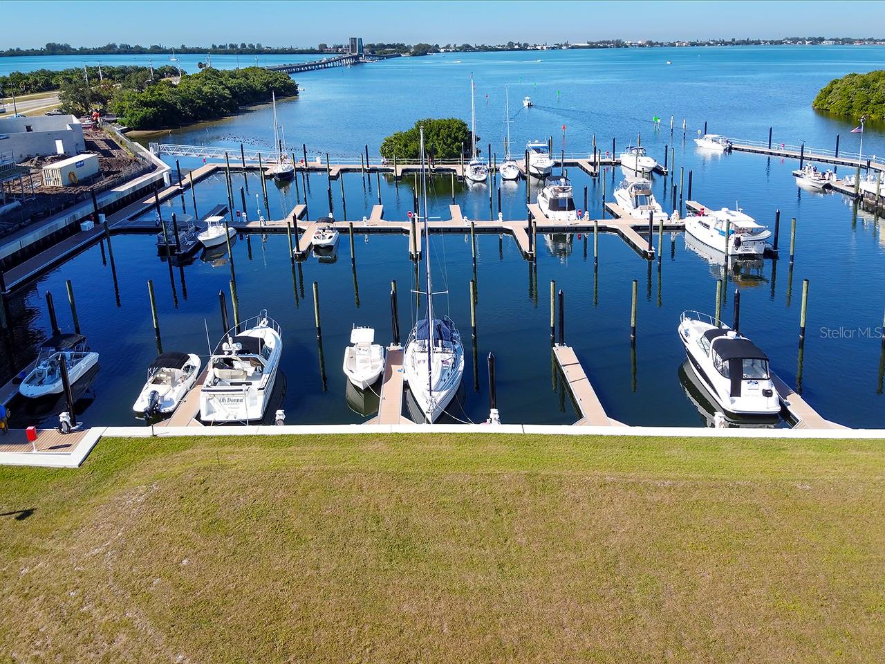 234 SAPPHIRE LAKE DR #202