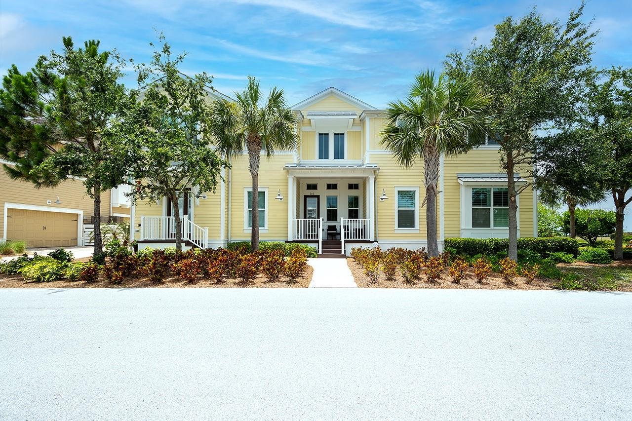 234 SAPPHIRE LAKE DR #202