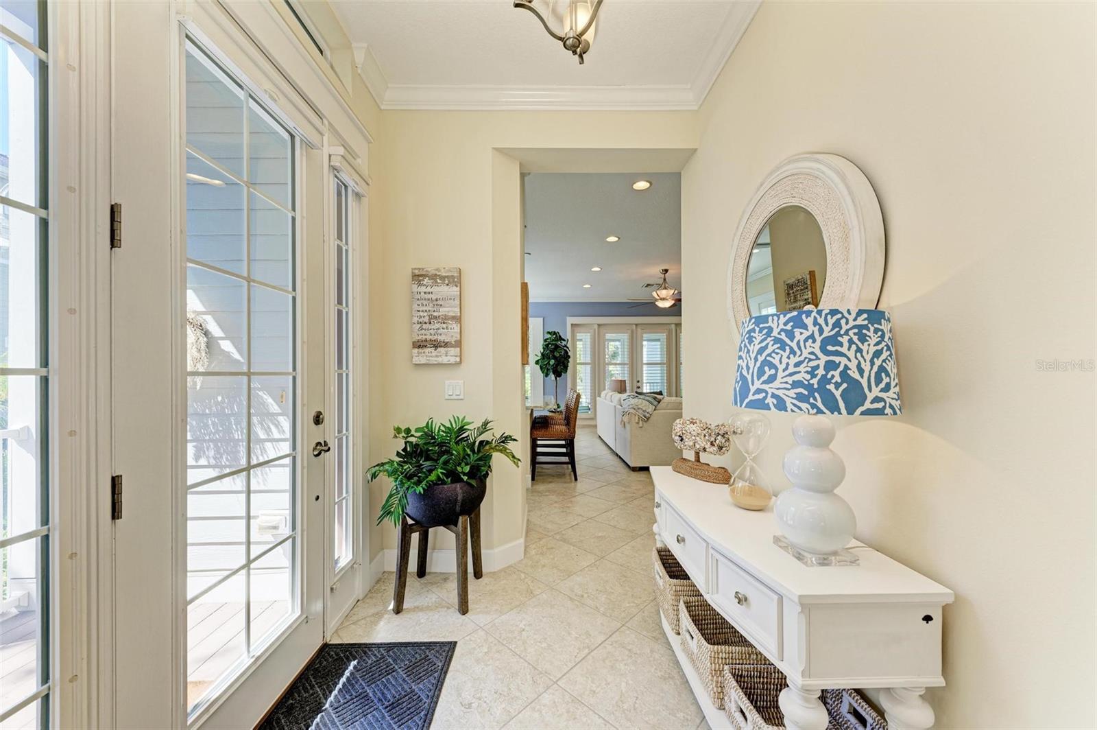 308 SAPPHIRE LAKE DR #101