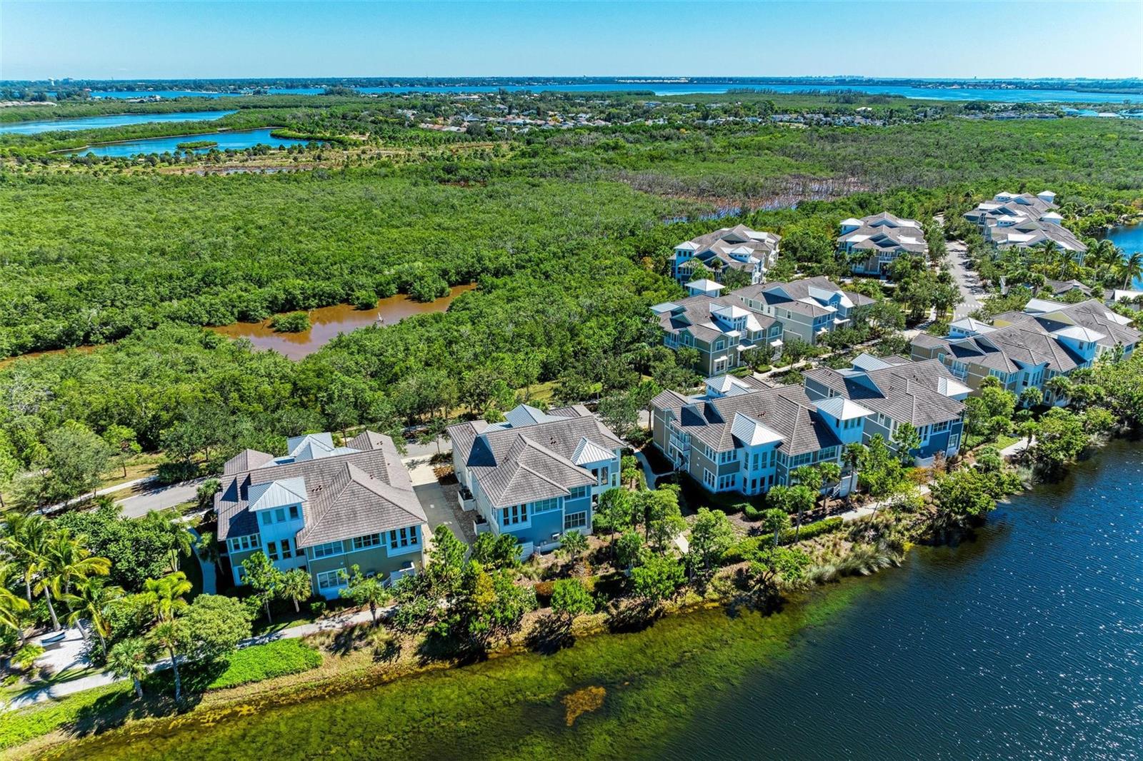 308 SAPPHIRE LAKE DR #101