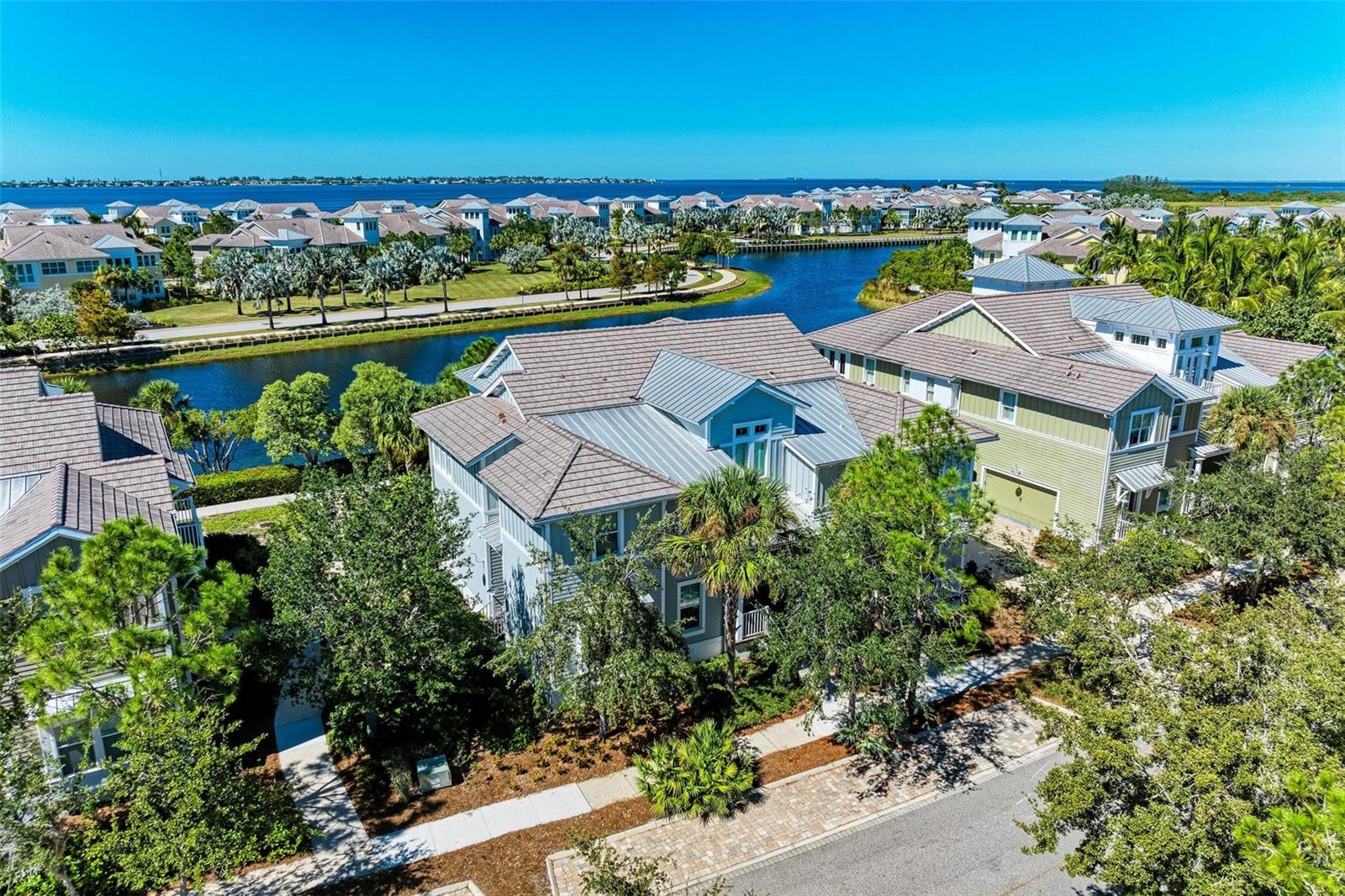 308 SAPPHIRE LAKE DR #101