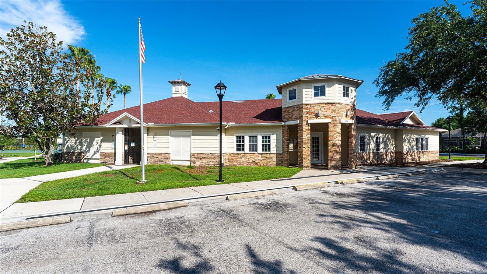 7703 NOTTINGHILL SKY DR