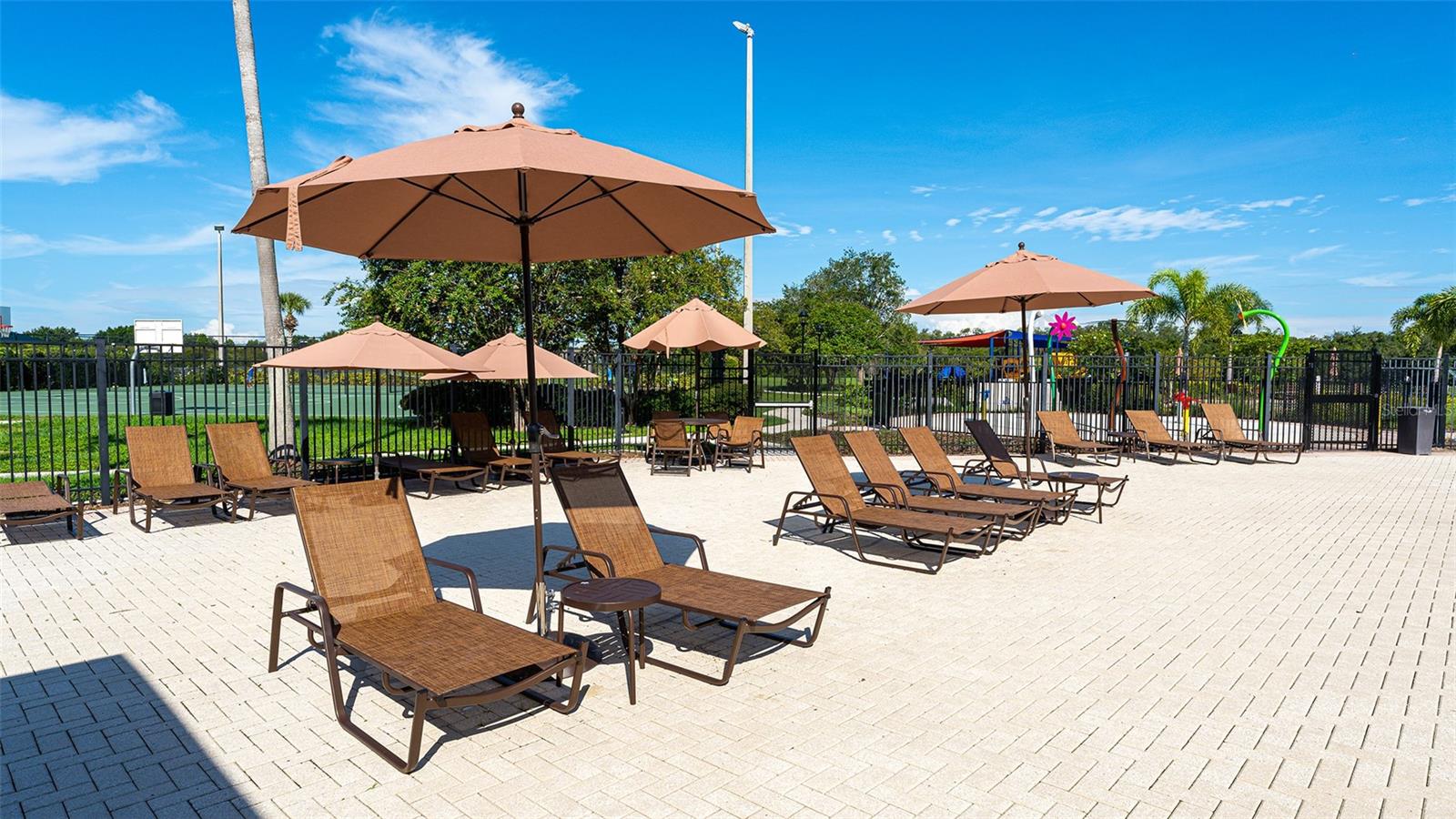 7703 NOTTINGHILL SKY DR