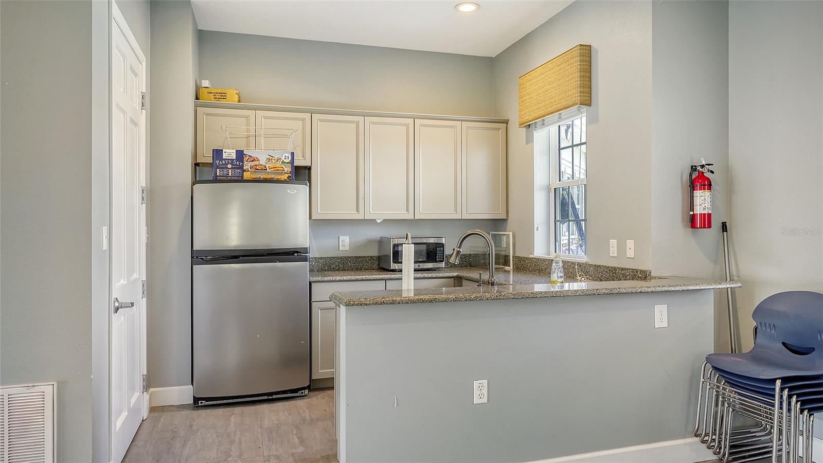 7703 NOTTINGHILL SKY DR