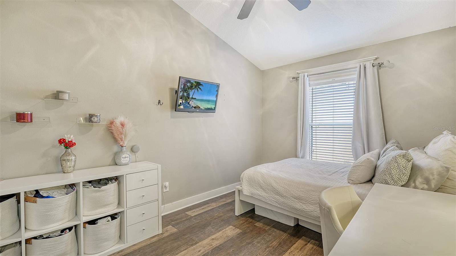 7703 NOTTINGHILL SKY DR