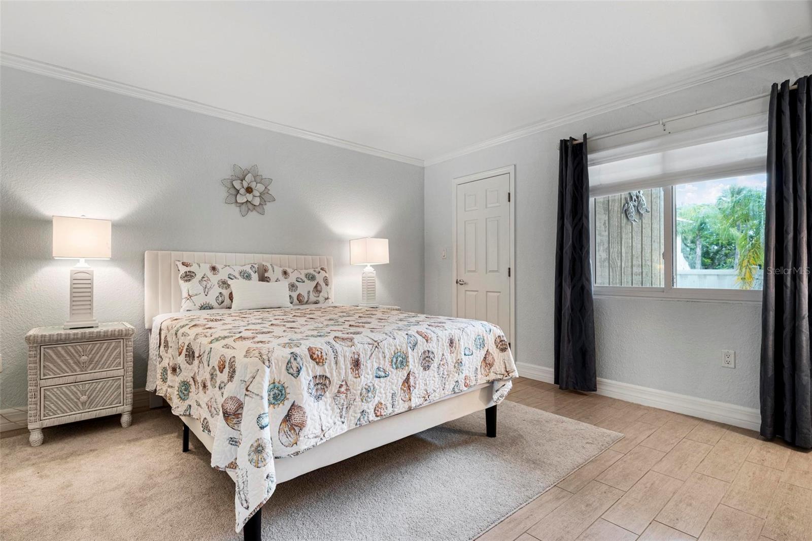 743 MANATEE AVE #743