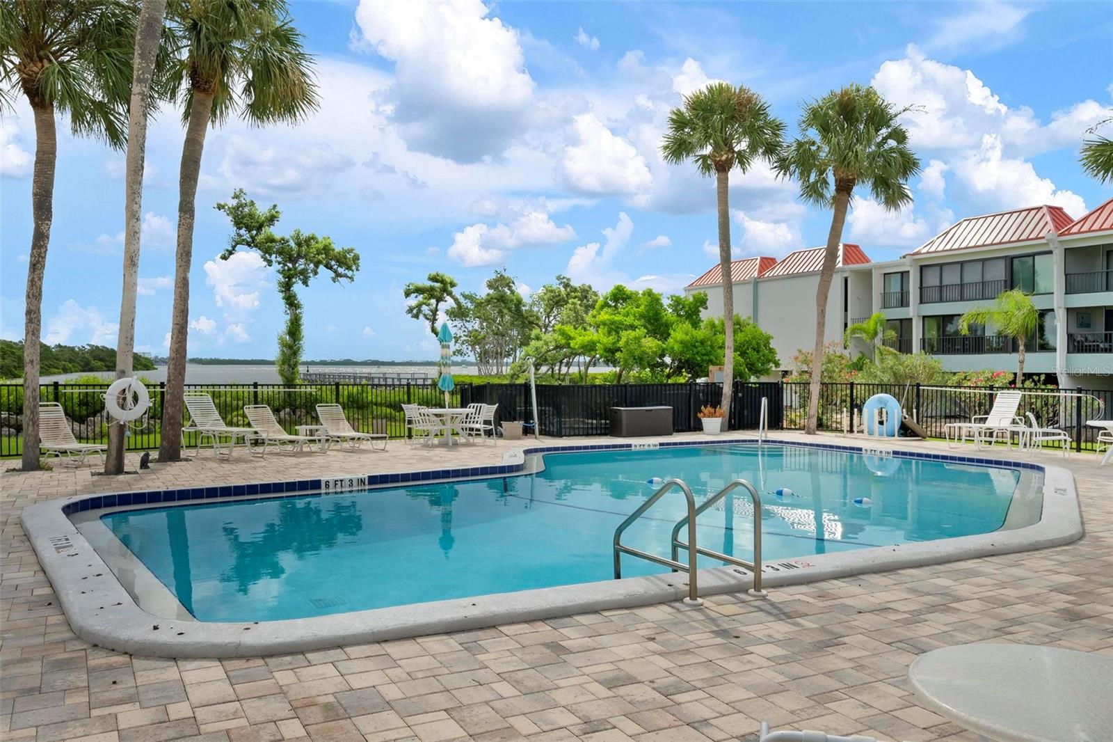 743 MANATEE AVE #743