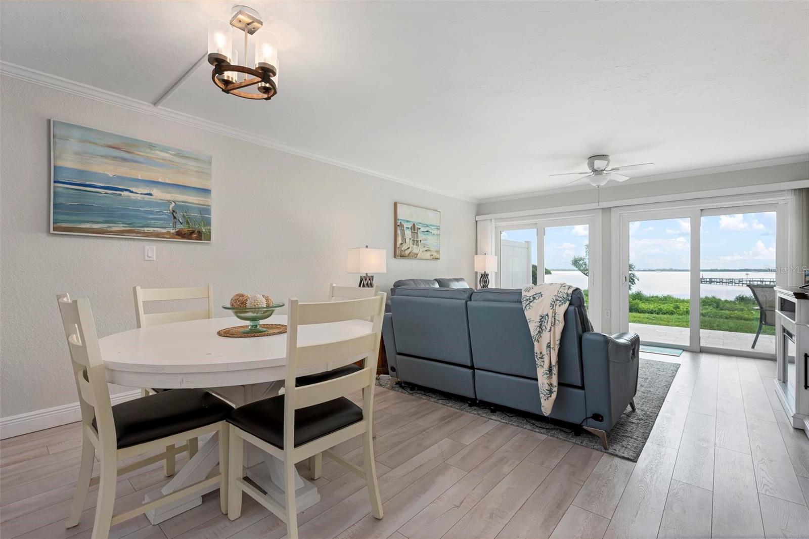 743 MANATEE AVE #743