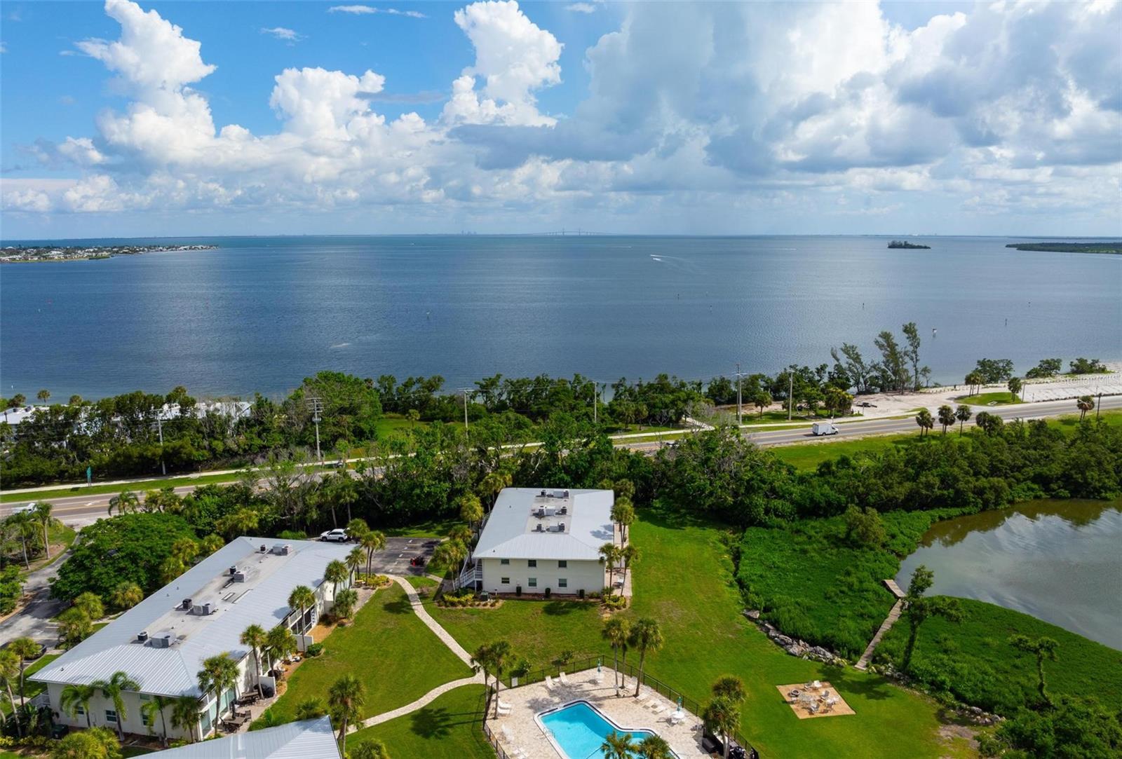 743 MANATEE AVE #743