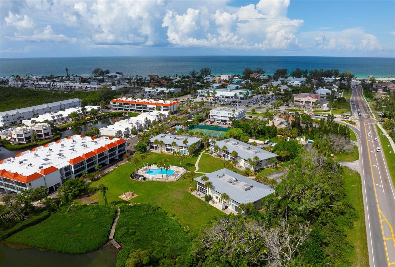 743 MANATEE AVE #743