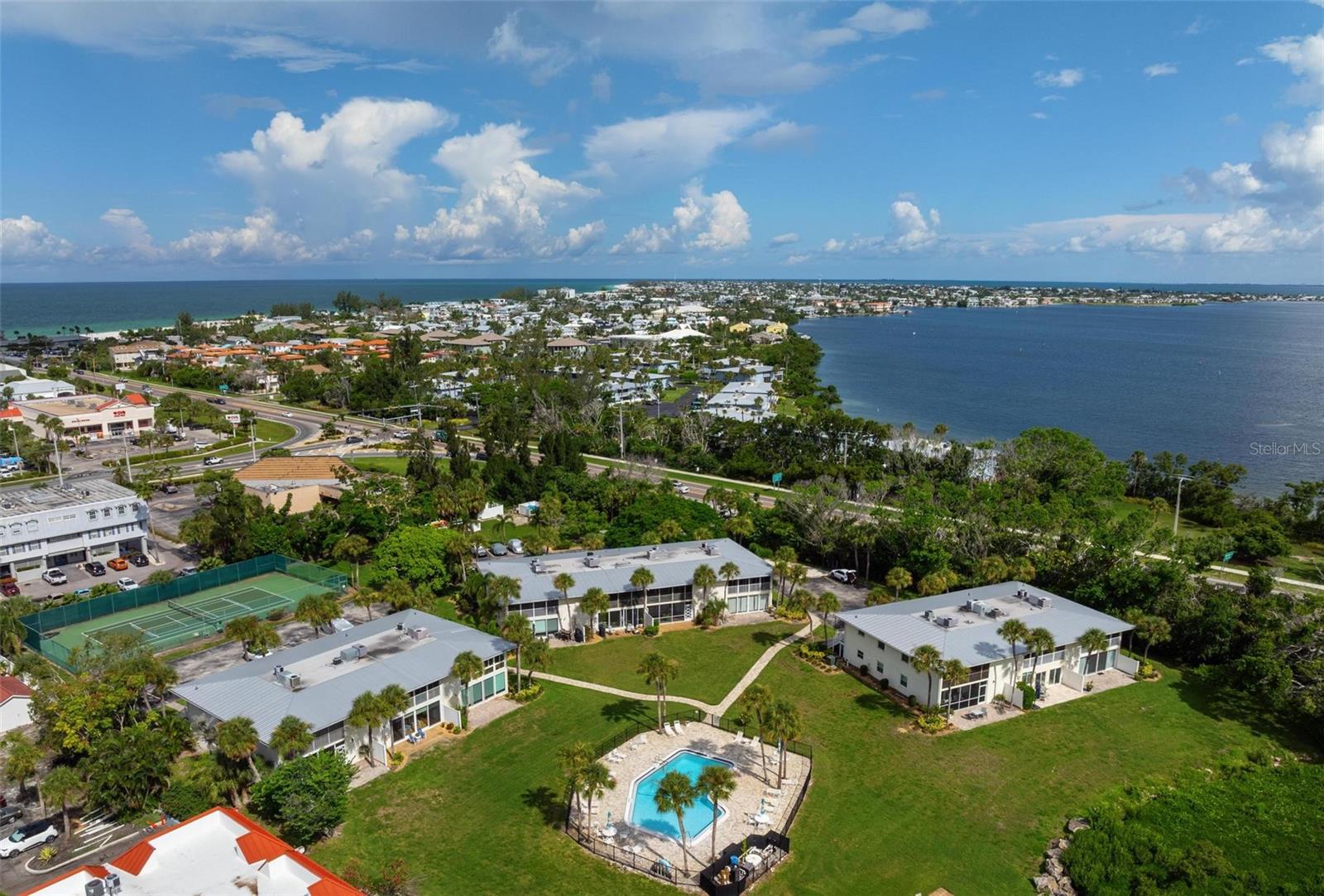 743 MANATEE AVE #743