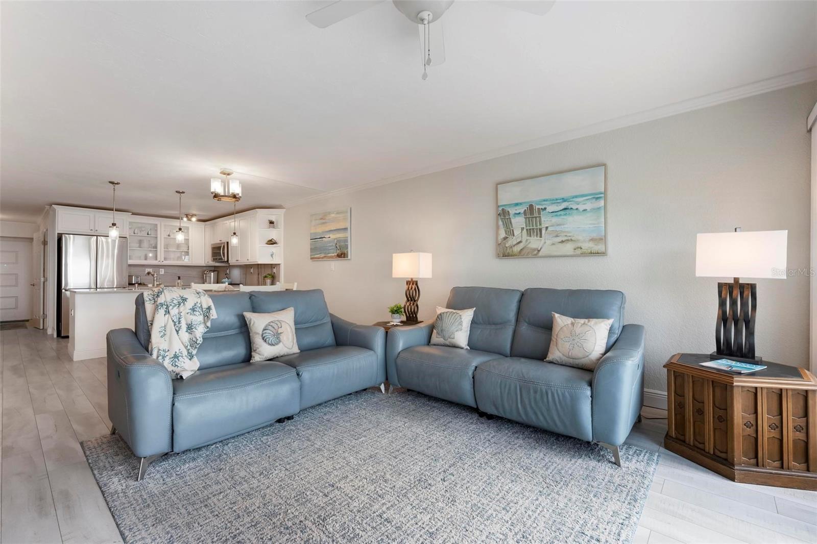 743 MANATEE AVE #743