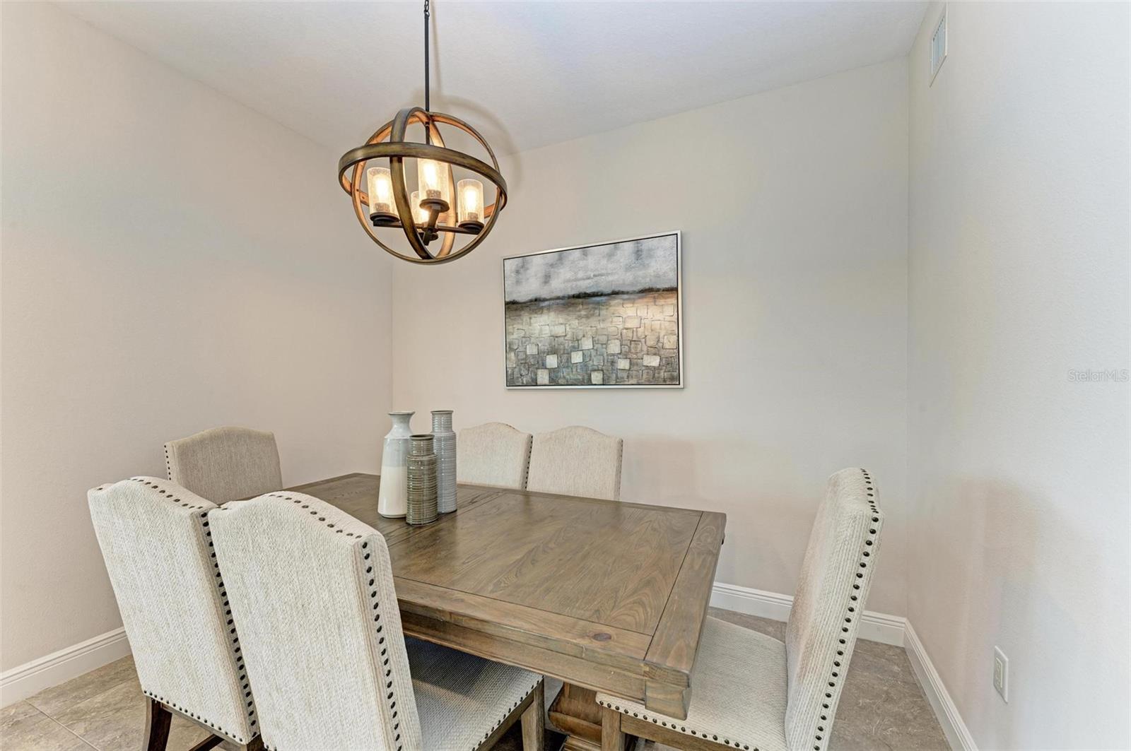 379 ARUBA CIR #202