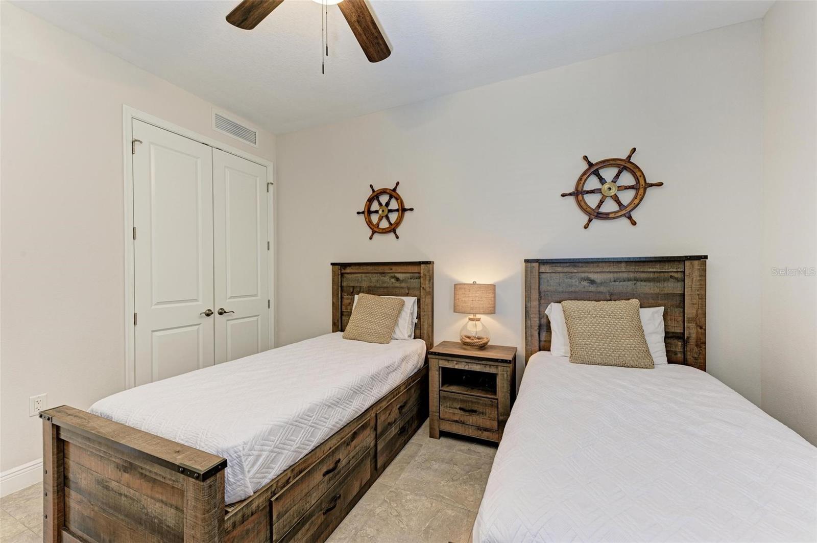 379 ARUBA CIR #202