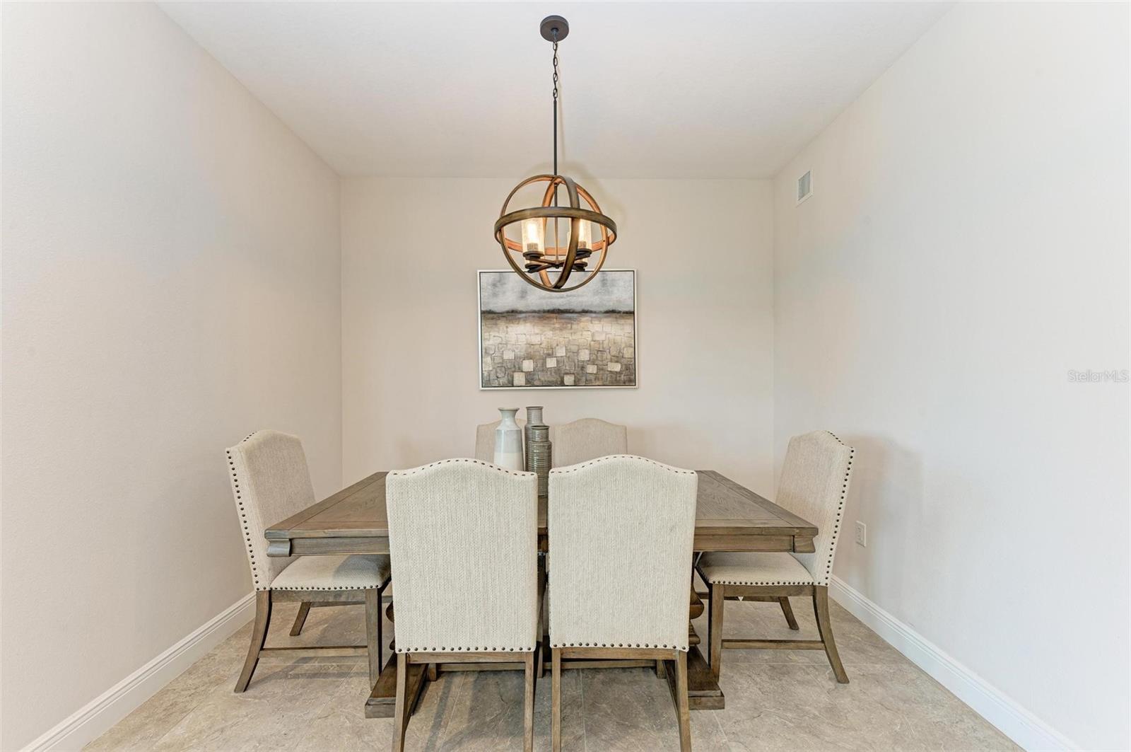379 ARUBA CIR #202