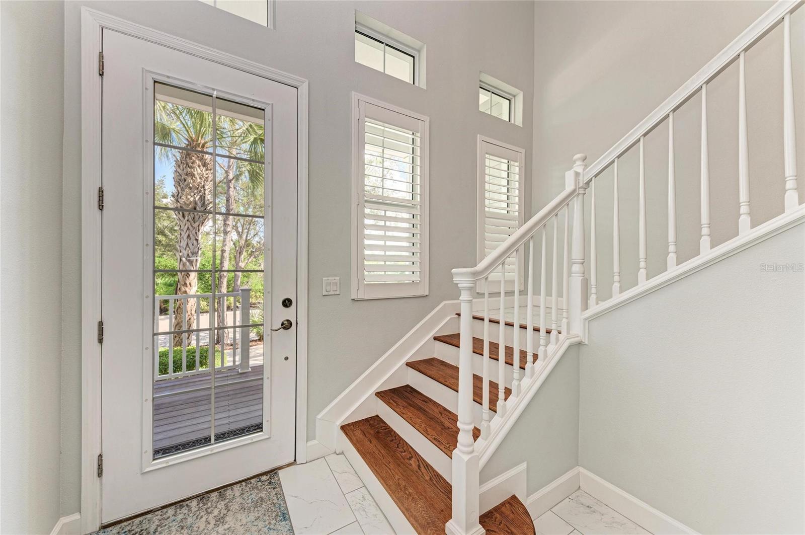 308 SAPPHIRE LAKE DR #202