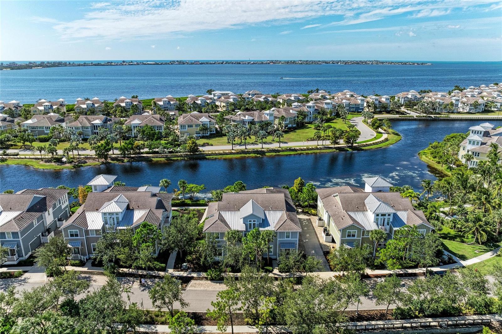 308 SAPPHIRE LAKE DR #202