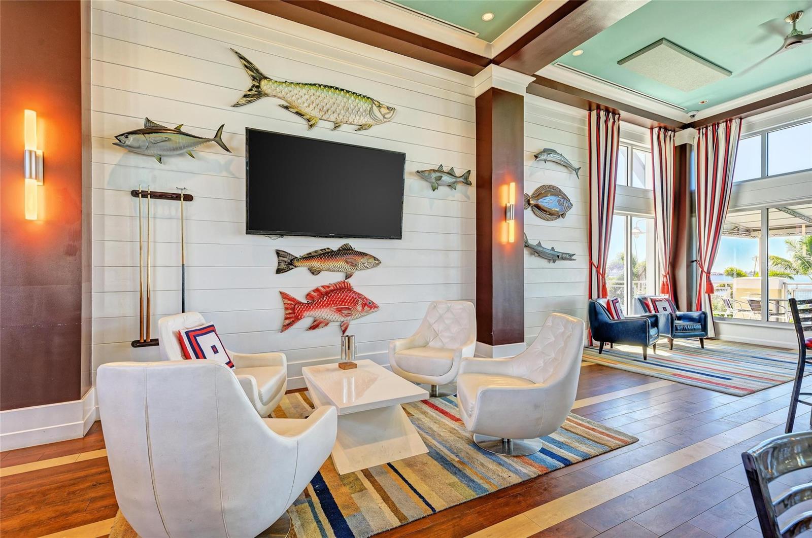 308 SAPPHIRE LAKE DR #202