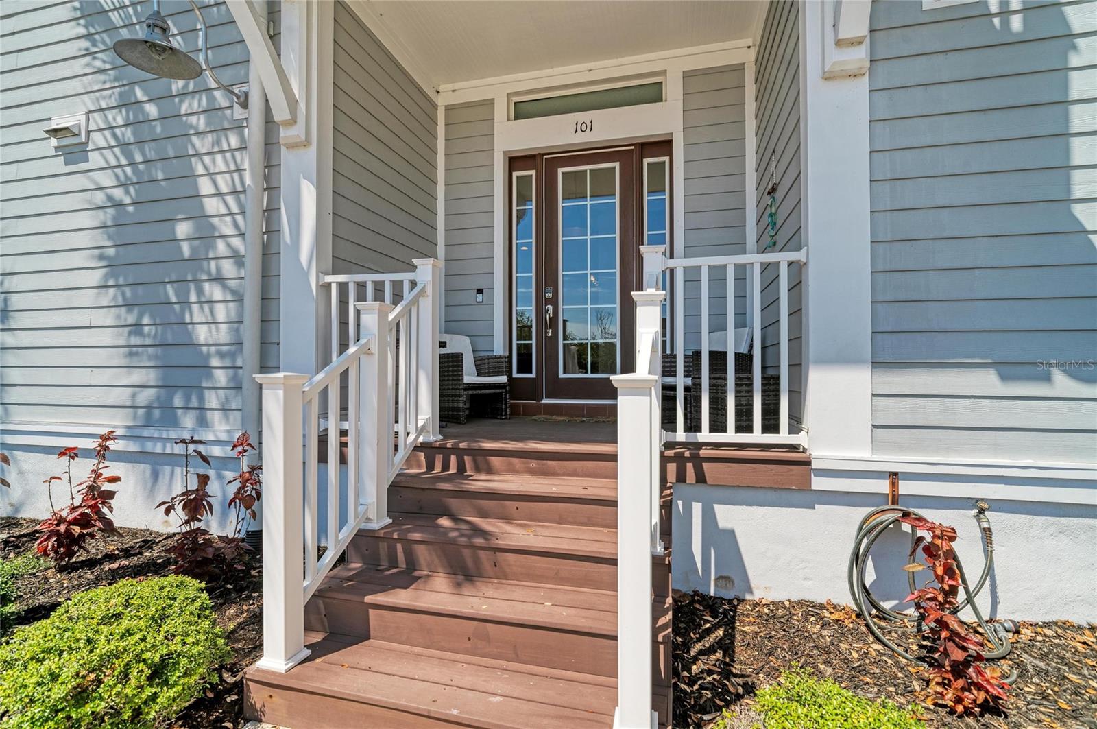 348 SAPPHIRE LAKE DR #101