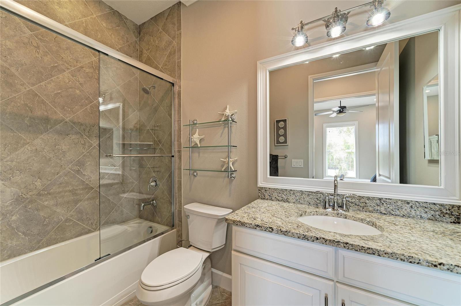 348 SAPPHIRE LAKE DR #101