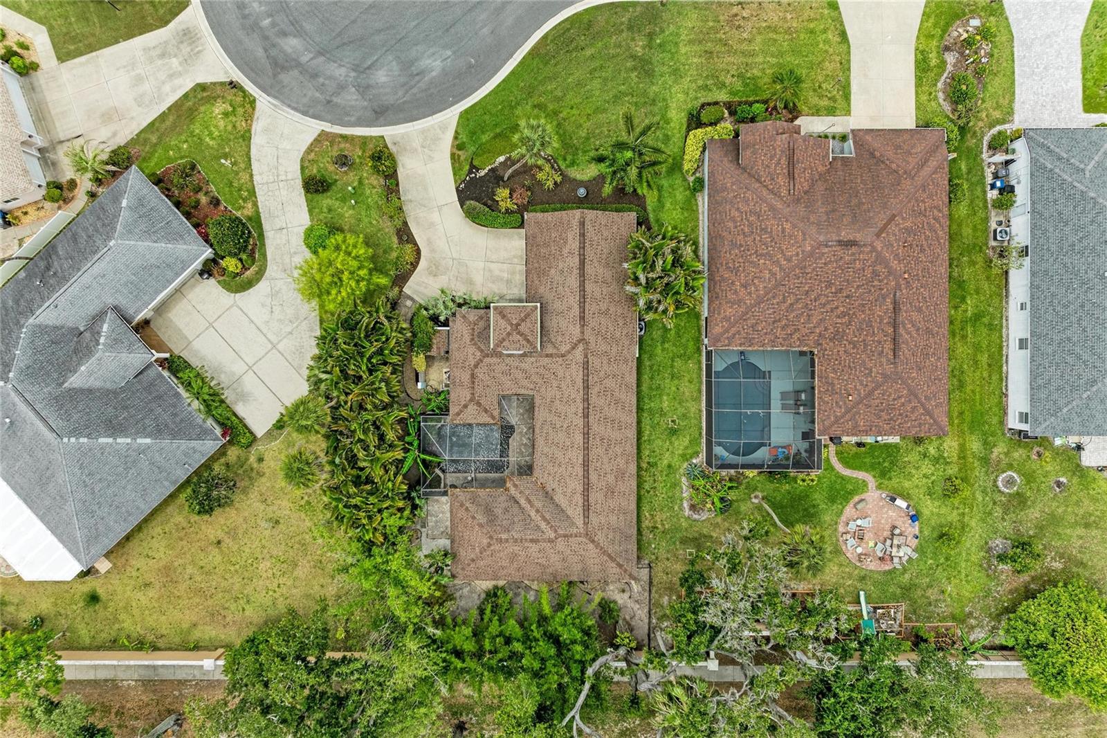 5811 30TH CT E