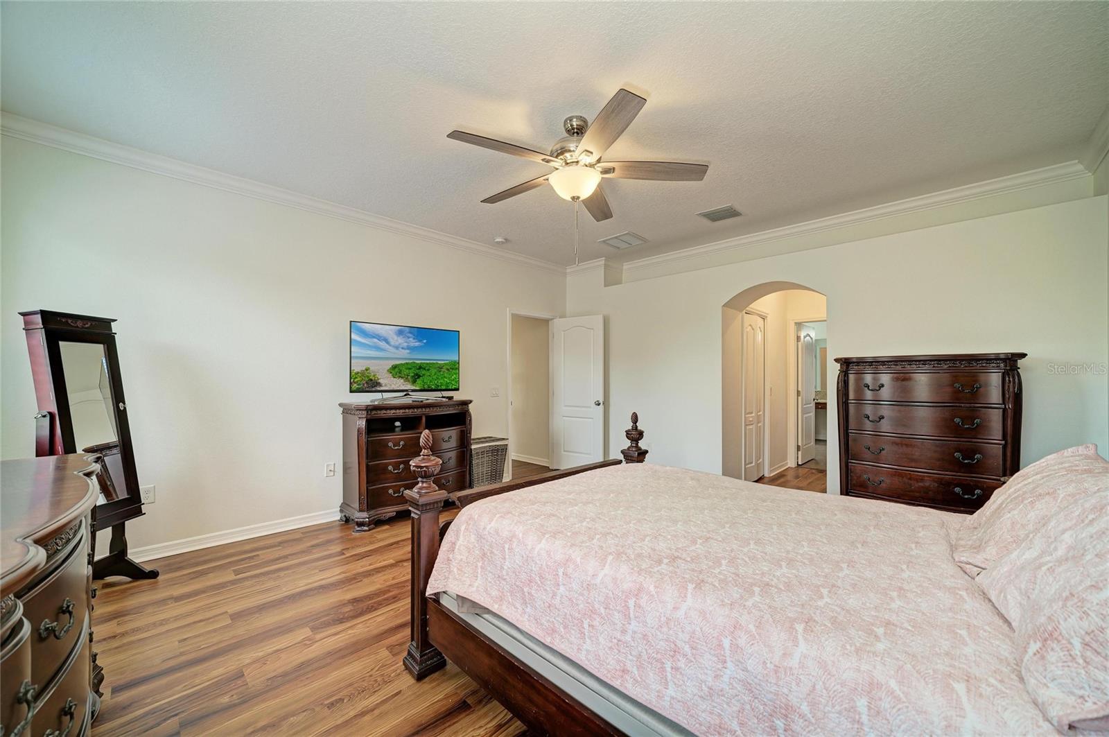 316 STAR SHELL DR