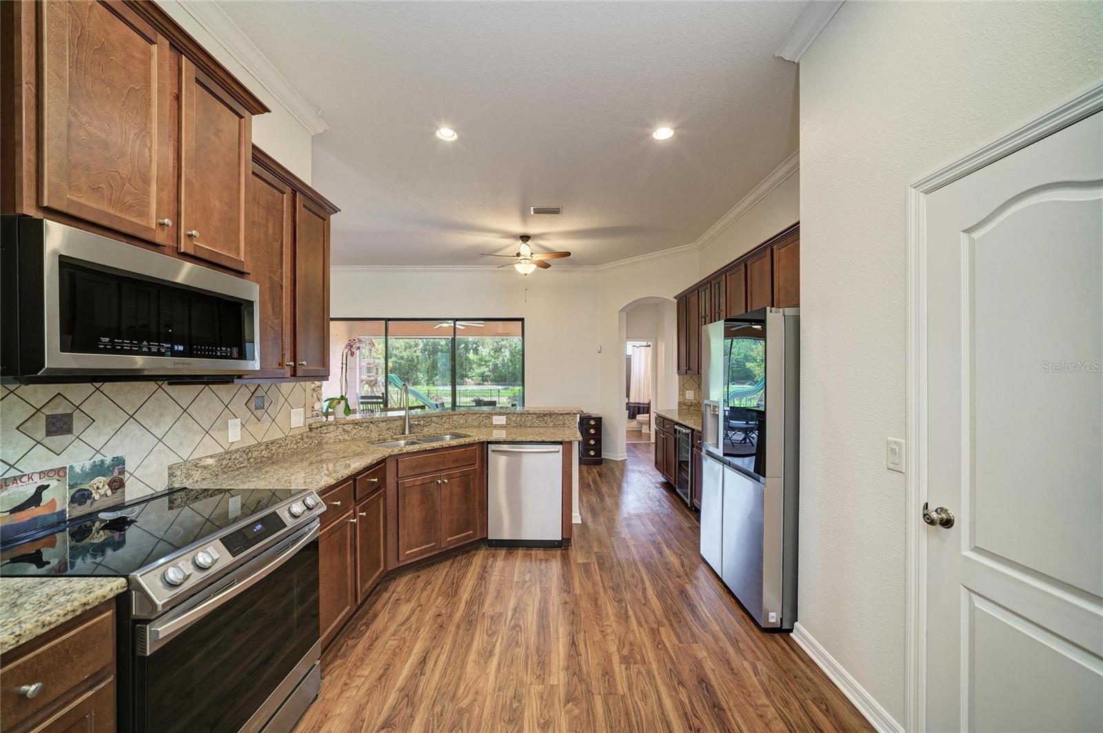 316 STAR SHELL DR