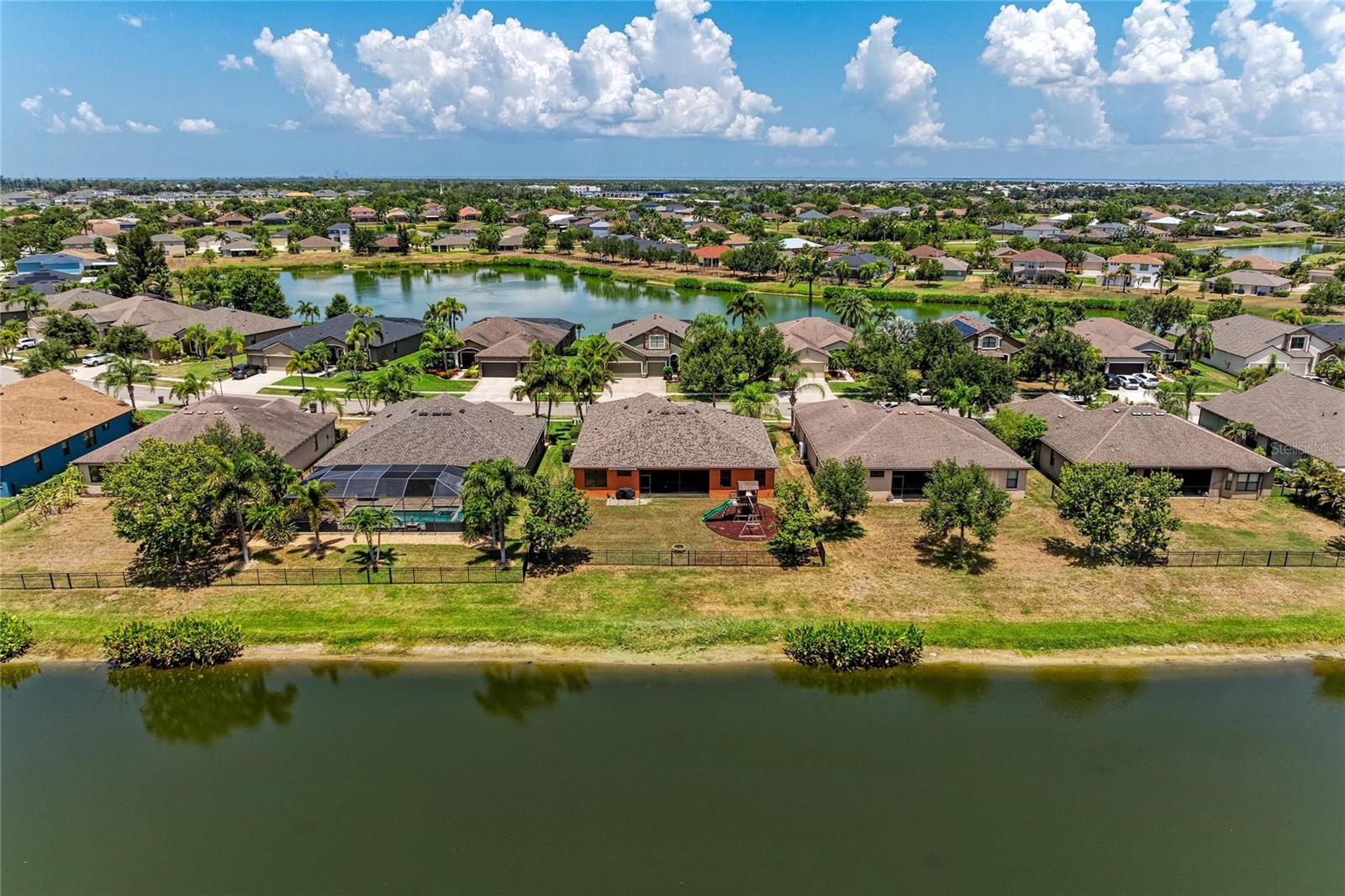 316 STAR SHELL DR