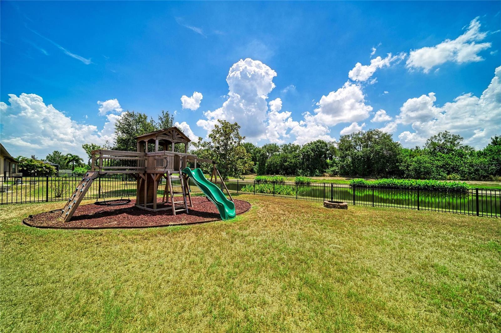 316 STAR SHELL DR