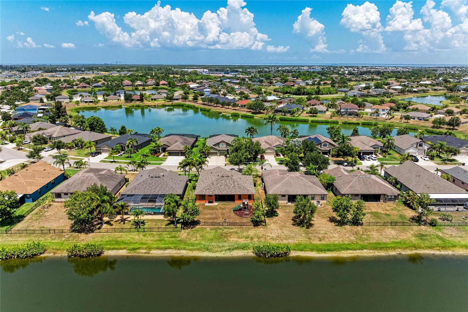 316 STAR SHELL DR