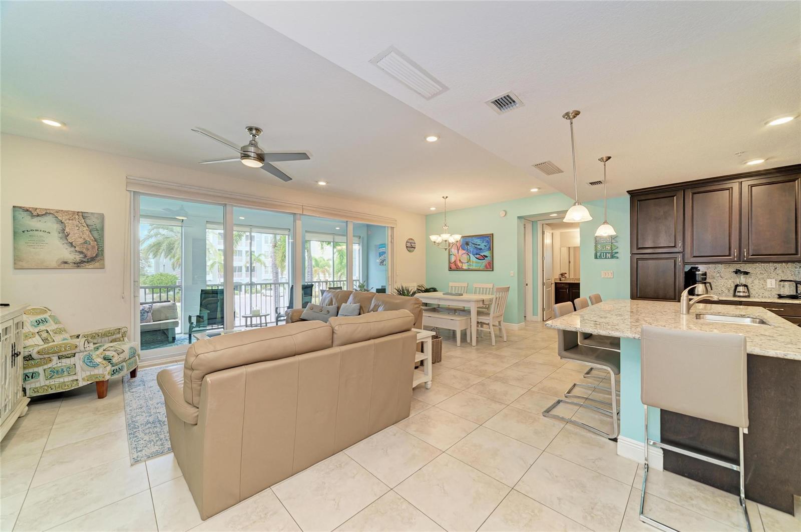 391 ARUBA CIR #101