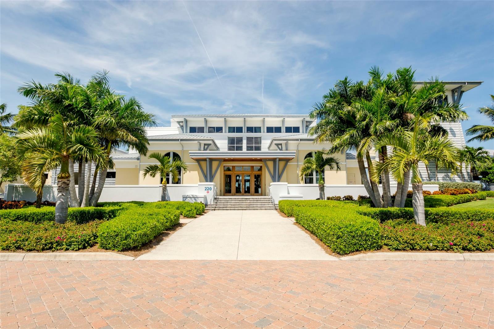 391 ARUBA CIR #101