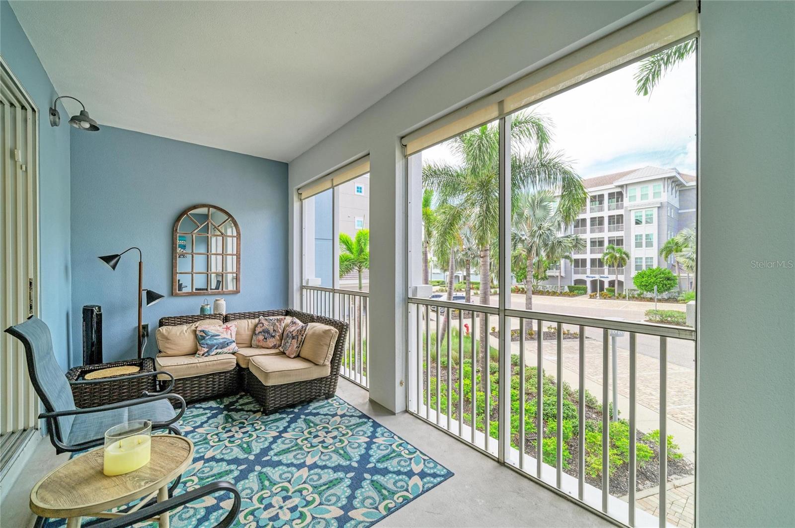 391 ARUBA CIR #101