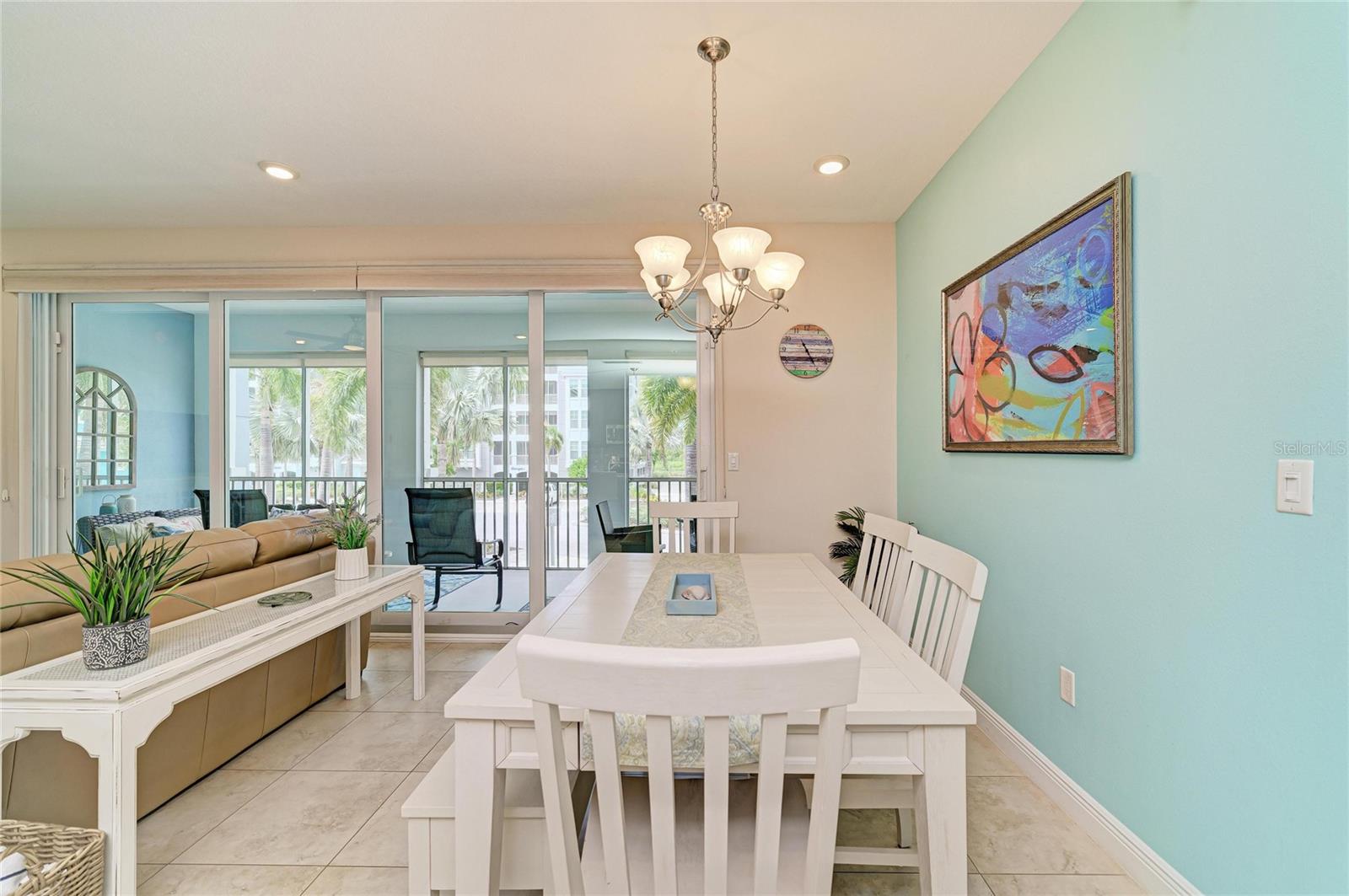391 ARUBA CIR #101
