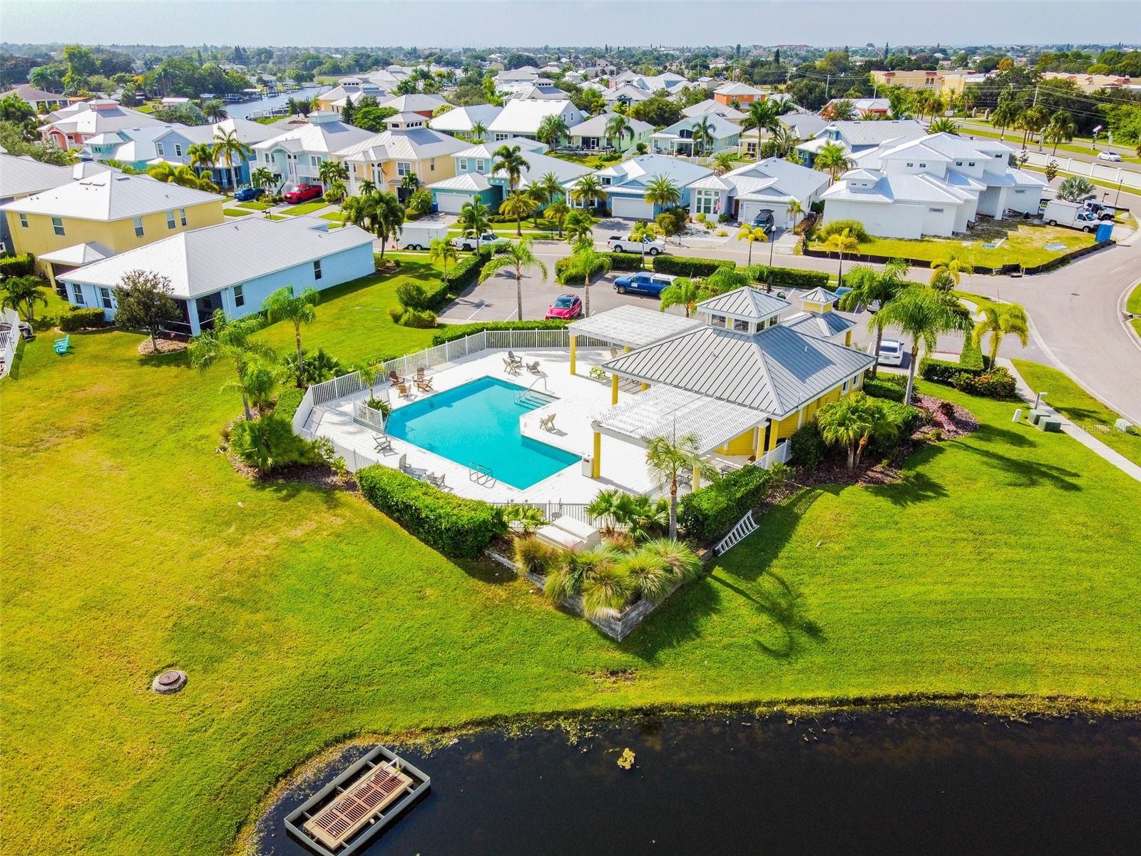 432 BAHAMA GRANDE BLVD