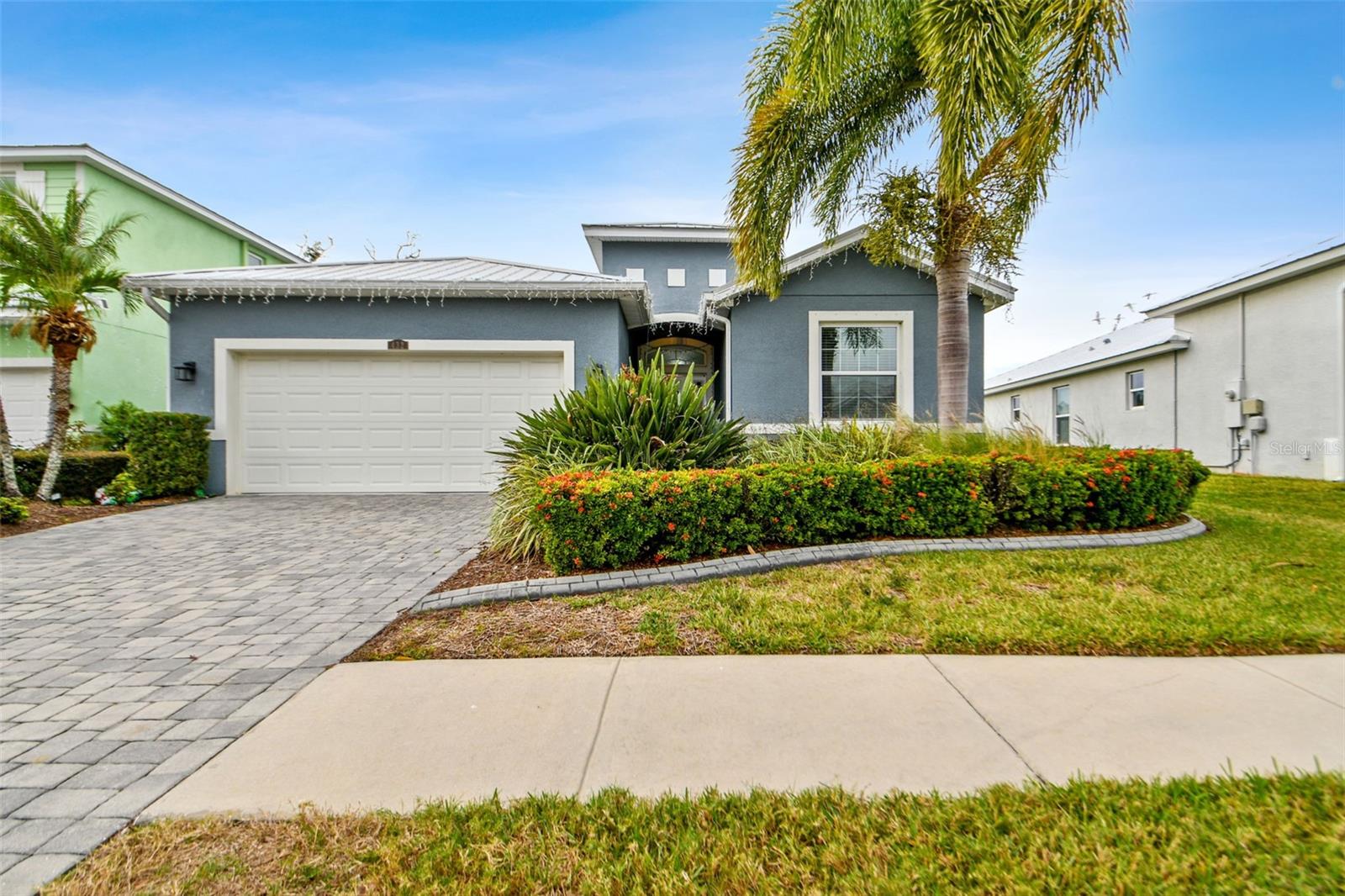 432 BAHAMA GRANDE BLVD