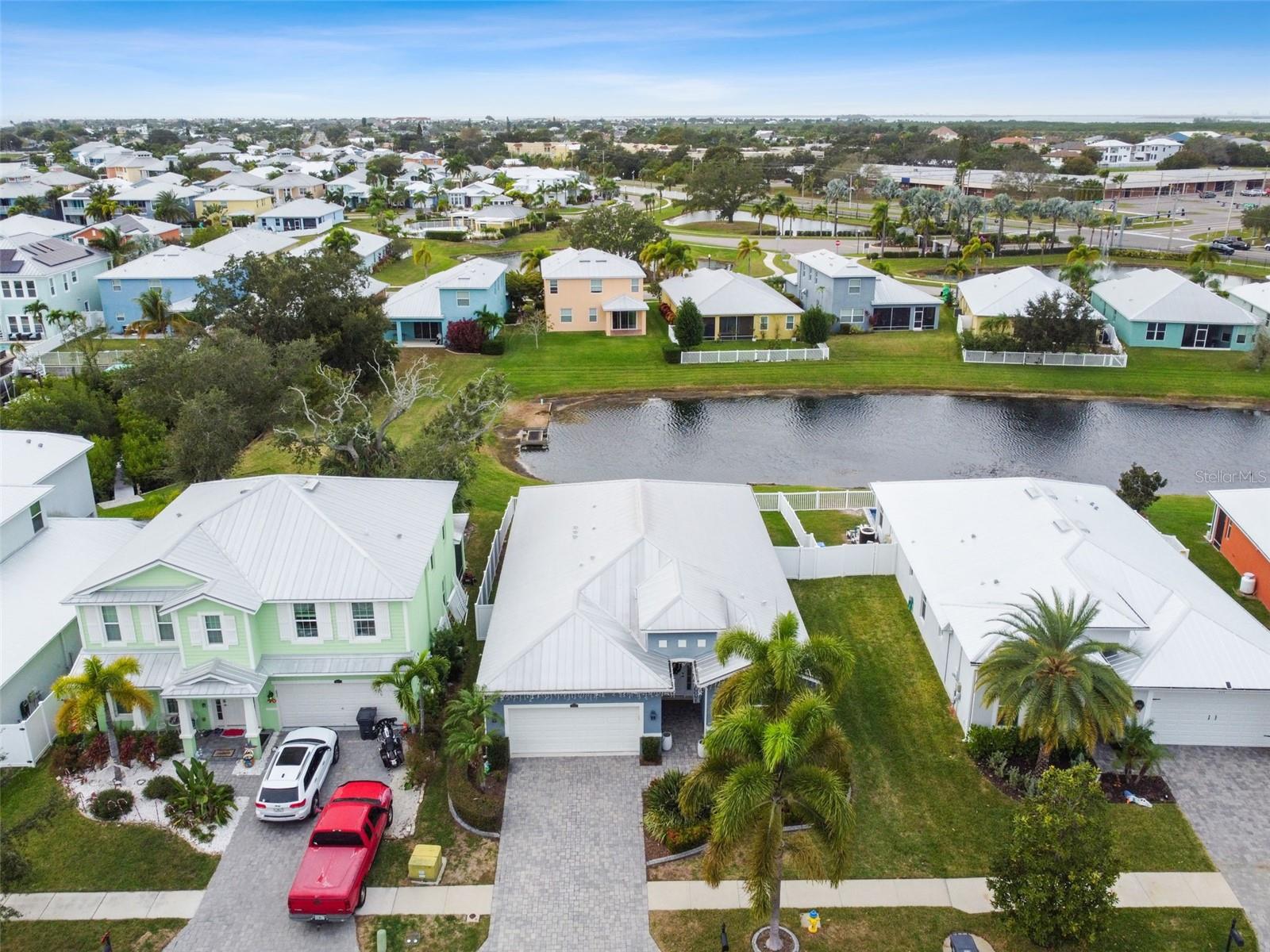 432 BAHAMA GRANDE BLVD