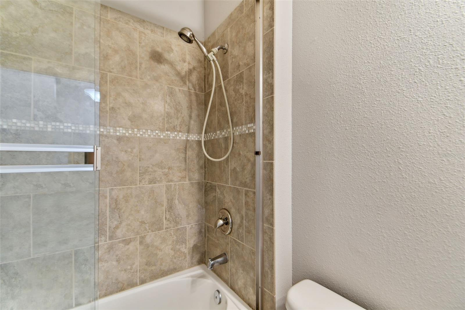 432 BAHAMA GRANDE BLVD