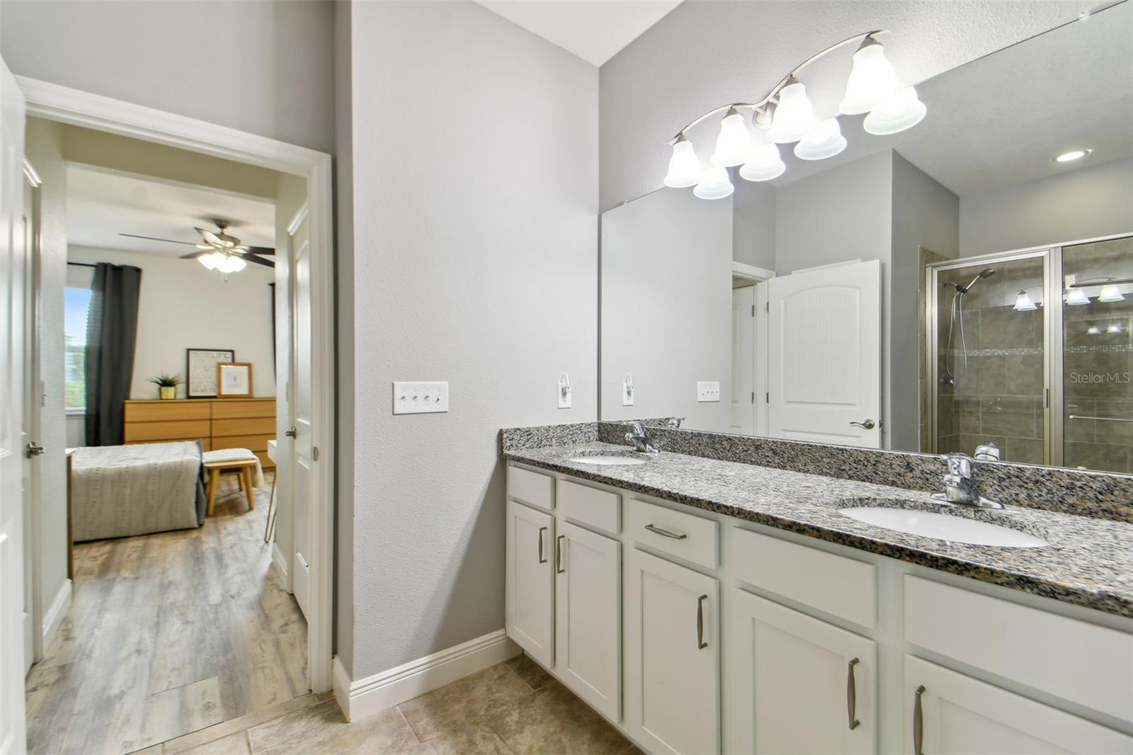 432 BAHAMA GRANDE BLVD