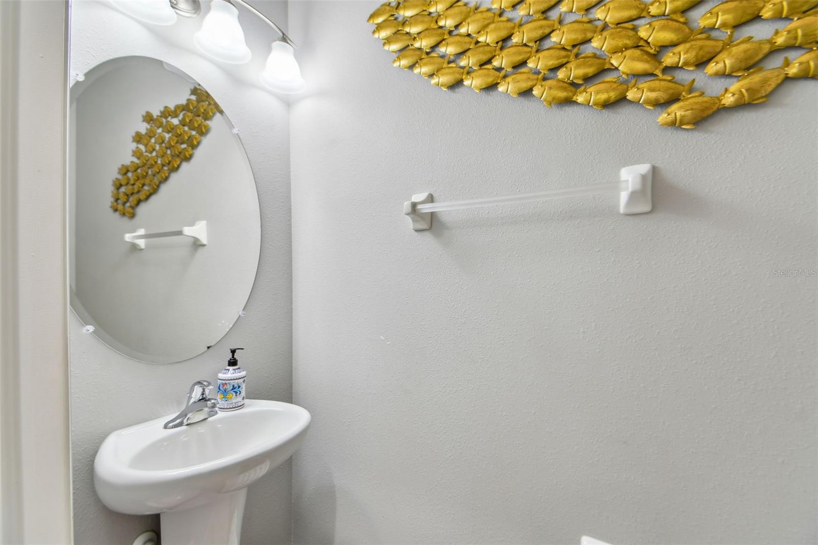 432 BAHAMA GRANDE BLVD