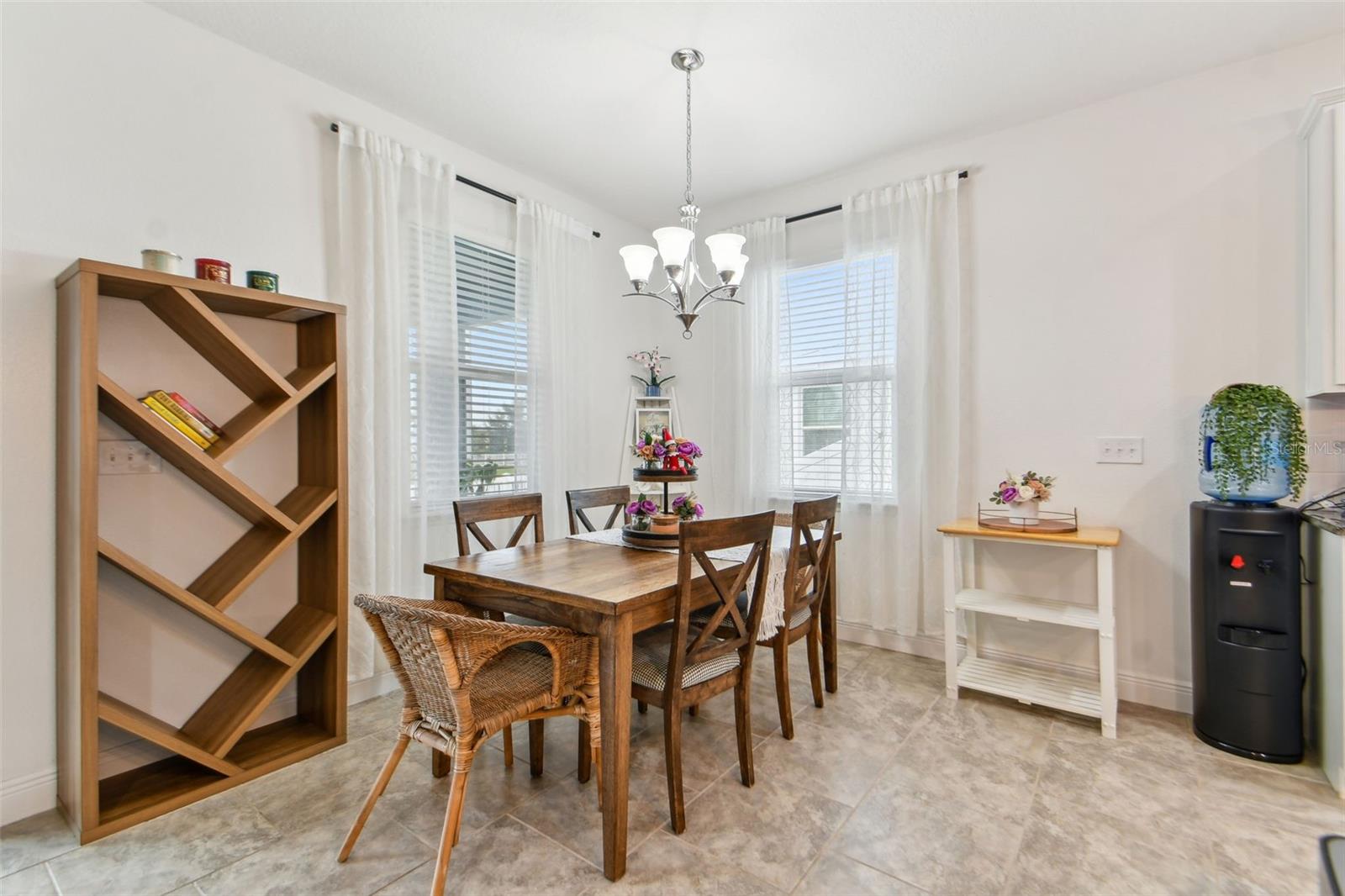 432 BAHAMA GRANDE BLVD