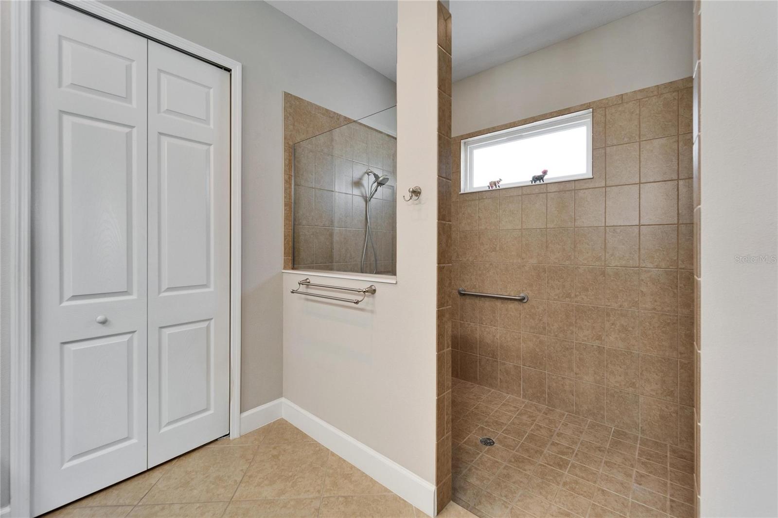 1861 PACIFIC DUNES DR