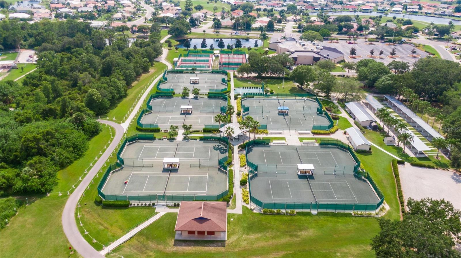 1861 PACIFIC DUNES DR