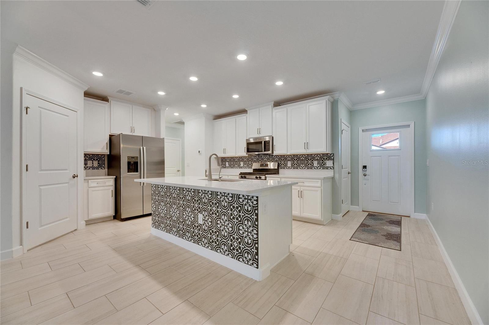 17538 HOLLY WELL AVE