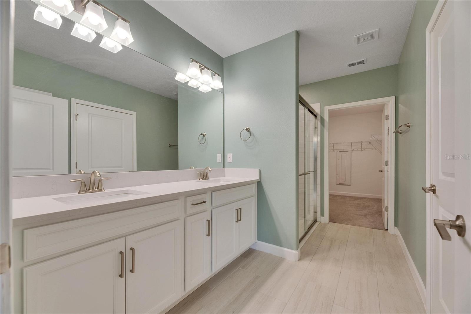 17538 HOLLY WELL AVE