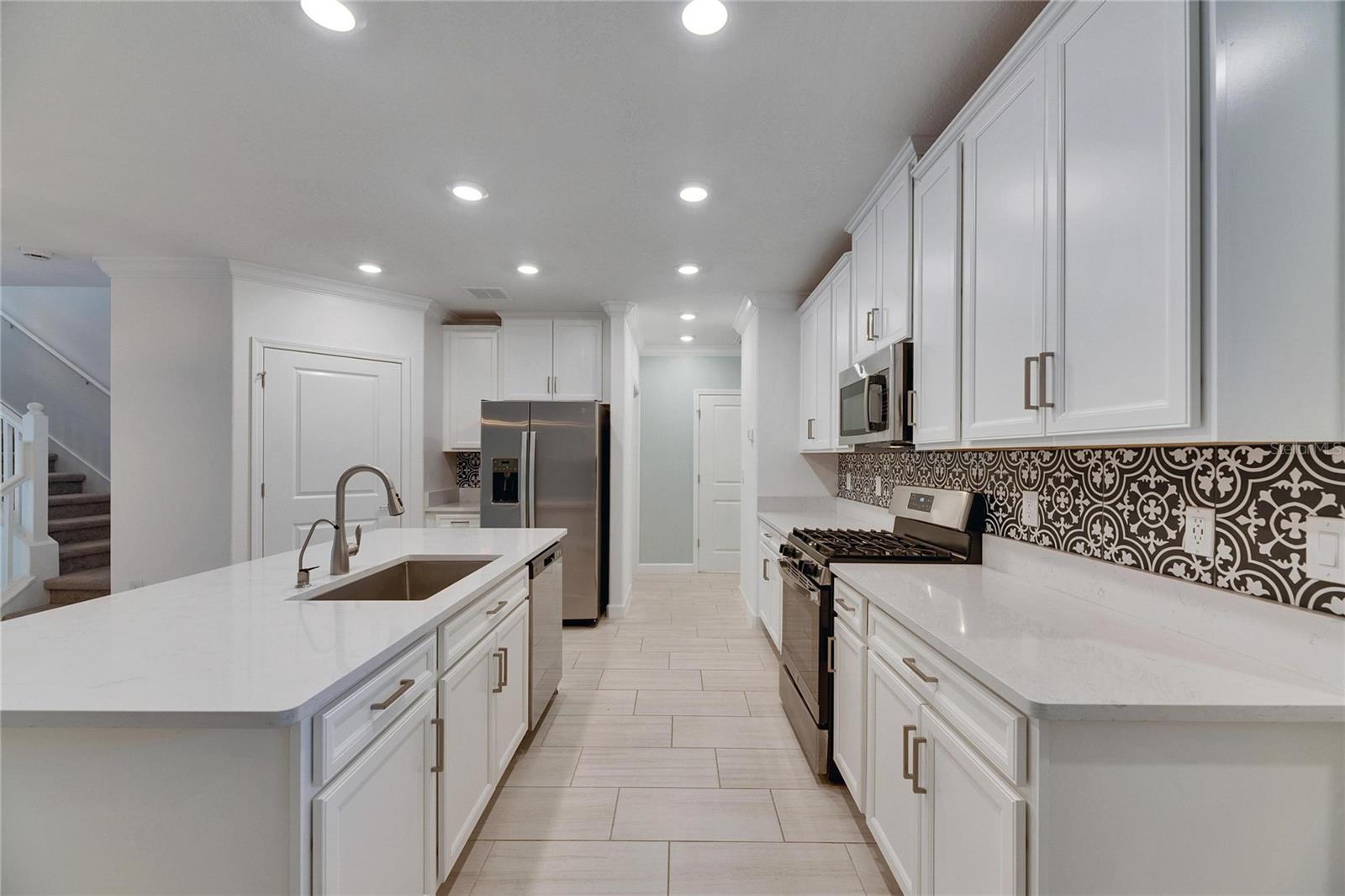 17538 HOLLY WELL AVE