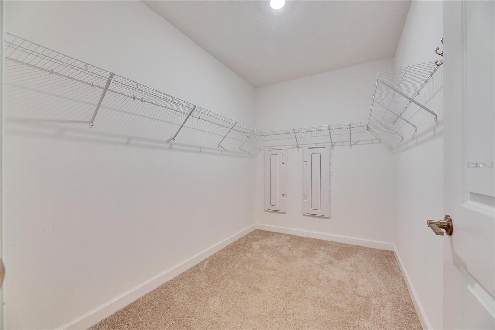 17538 HOLLY WELL AVE