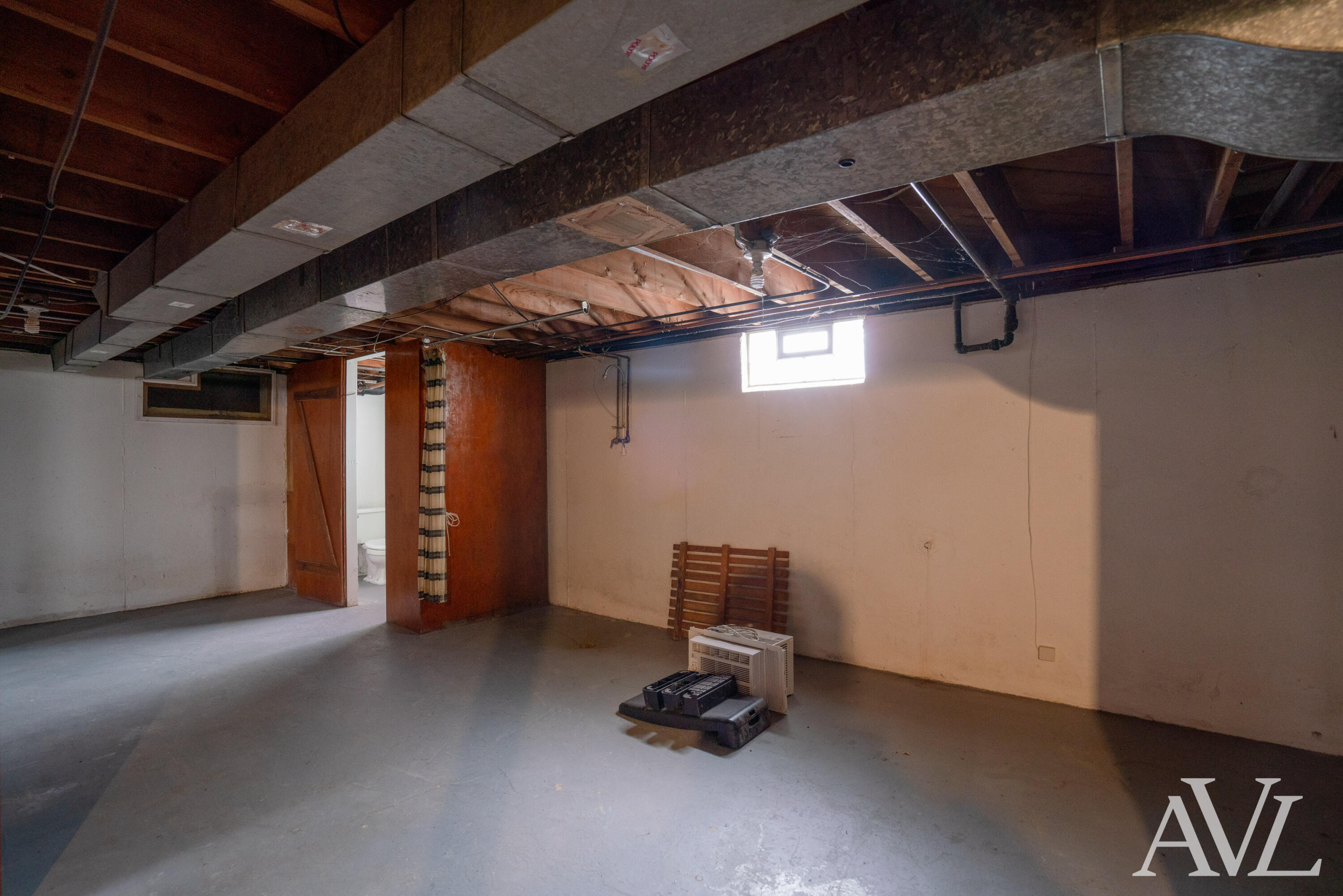 345 Pioneer Club Road SE